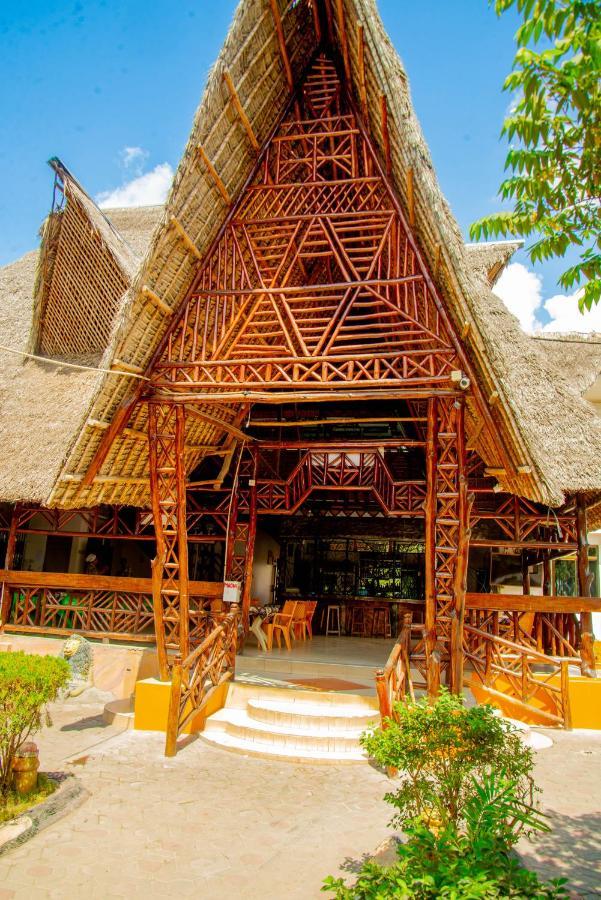 Flamingo Hotel Kinyerezi Дар-эс-Саламе Экстерьер фото